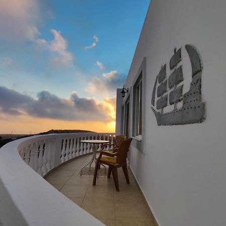 Lakena Sunset View Villa Menetaí Exterior foto